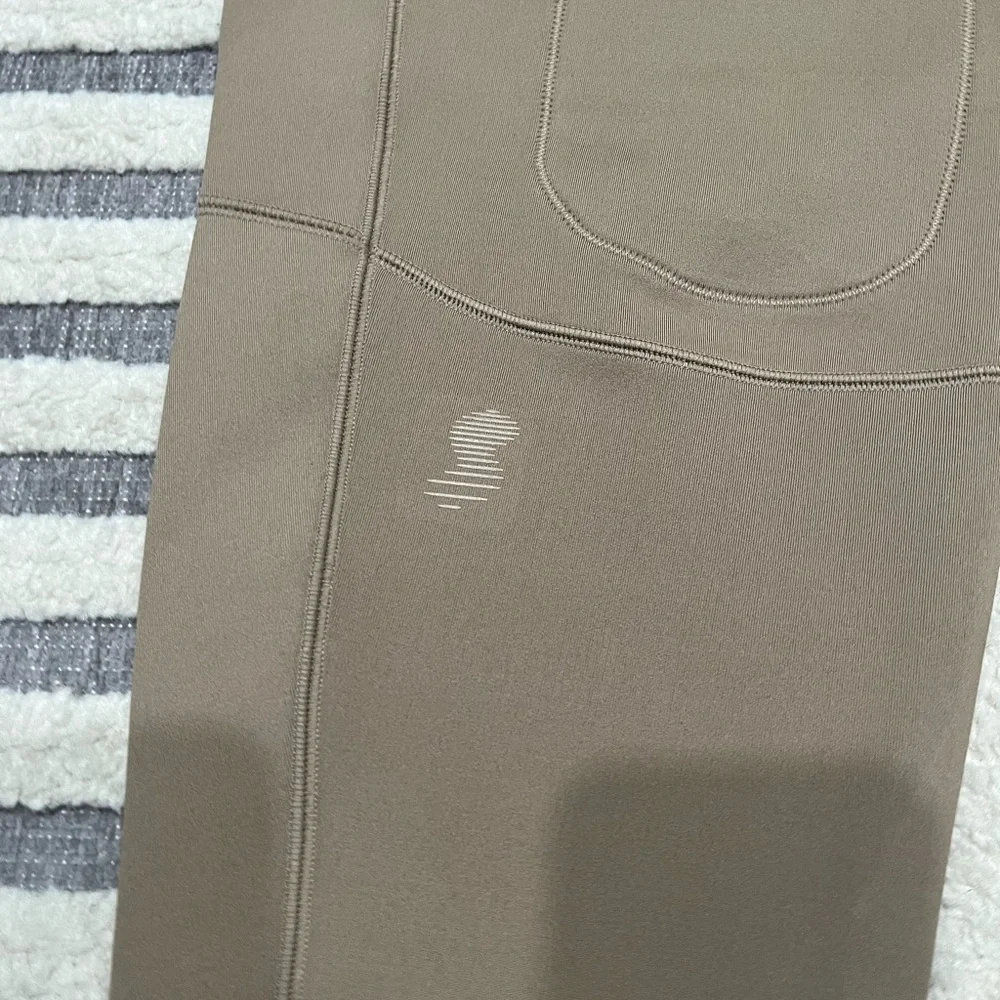 skims sw-pnt-0073 color‎ dessert